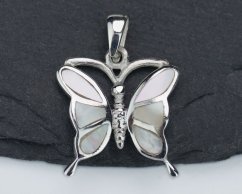 Stříbrný přívěsek Motýl s perletí