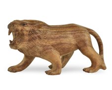 Dřevěná soška Lev 11 cm - varianta B