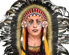 Závěsná dekorace Indiánská náčelnice s čelenkou 120 cm - var. A