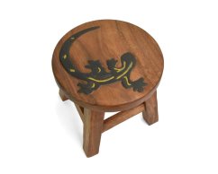 Stolička dřevěná dekor ještěrka