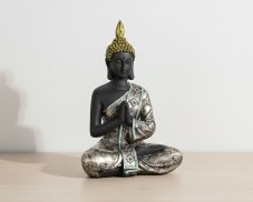 Soška Buddha modlící se
