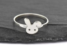 Stříbrný prsten Králíček