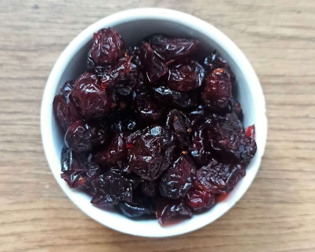 Brusinky slazené jablečnou šťávou 200 g