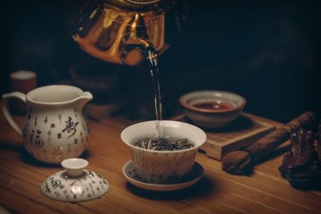 Bílý čaj - Probuďte smysly s nápojem císařů, který pozvedne vaše zdraví - Vietnam