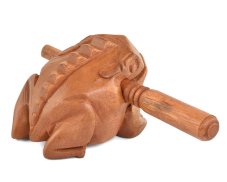 Hrající dřevěná žába světlá 10 cm