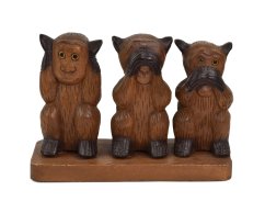 Dřevěná soška Tři moudré opice 18 cm