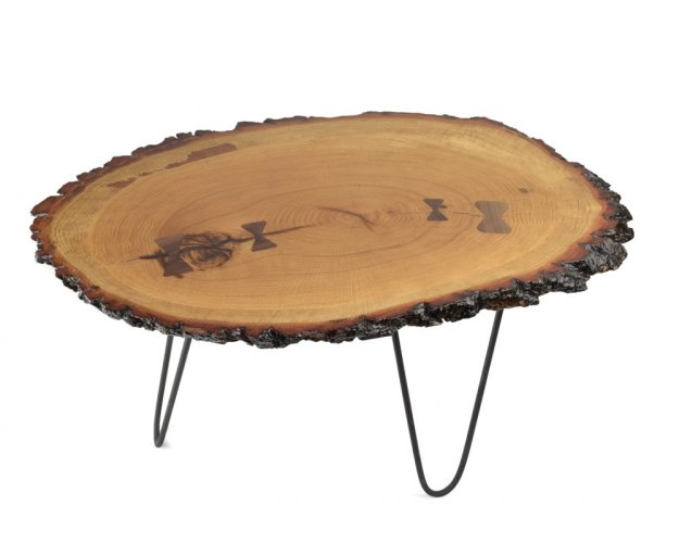 Dřevěný konferenční stolek - červený dub 86 x 47 cm
