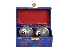 Meditační míčky Jin a Jang šedé 4 cm