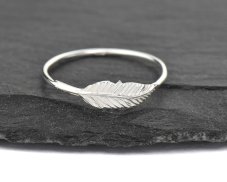 Stříbrný prsten Lístek jemný