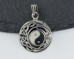 Stříbrný přívěsek YinYang - slunce a měsíc