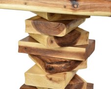 Dřevěný vyřezávaný stůl Natural Books 77 cm