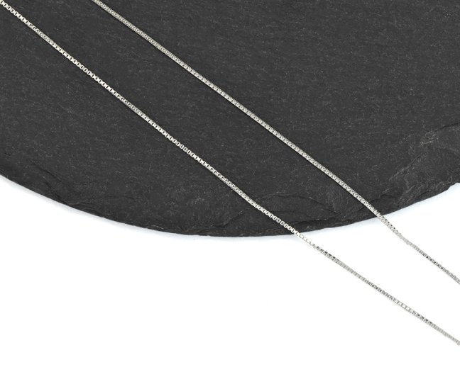 Stříbrný řetízek hranatý 46 cm