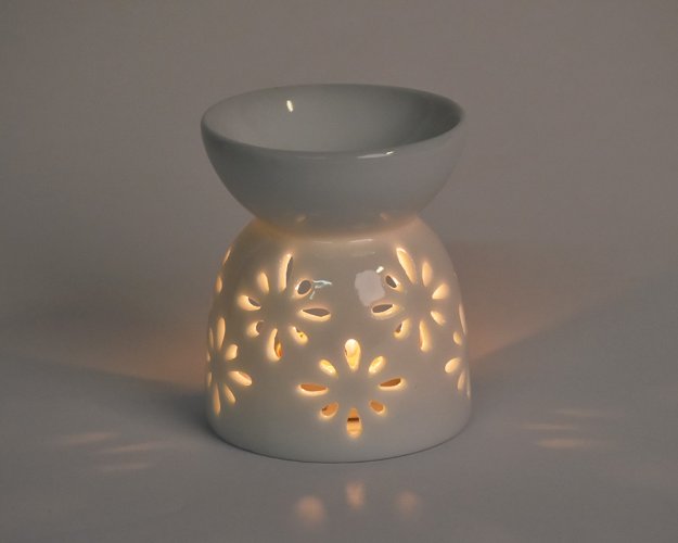 Aromalampa bílá - Květy