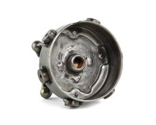 Kovová dekorace popelník Udo