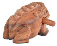 Hrající dřevěná žába dvoubarevná 16 cm
