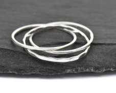 Stříbrný prsten Trojitý