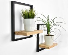 Sada dřevěných nástěných polic s kovovým rámem Everly 2 ks - suar - lak