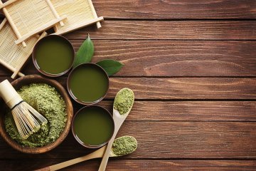 Matcha - práškový čaj pro obřad i do zmrzliny - Zpracování čaje - Zelené