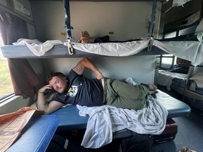 Cesta vlakem do Varanasi